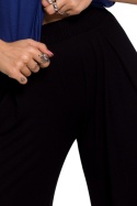 Spodnie damskie z wiskozy poszerzane z zakładką guma w pasie czarne B289